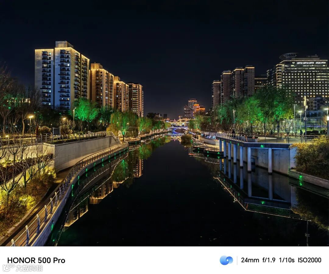 荣耀500 Pro上手评测:骁龙 8 Elite+2亿AI主摄 打造潮流影像新标杆