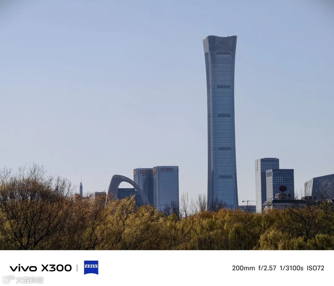 vivo X300增距镜套装体验 小身板也能看更远