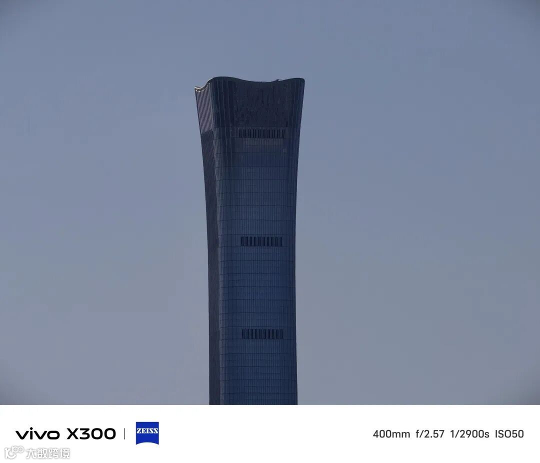 vivo X300增距镜套装体验 小身板也能看更远