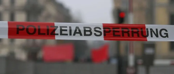 震惊华人圈！华人女博士与新生女儿被杀，丈夫疑自残后被捕！