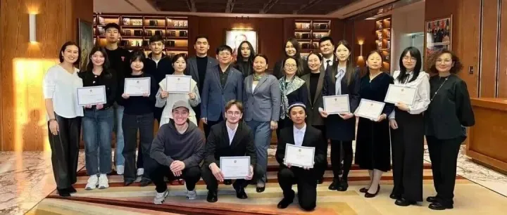 哈萨克语知识竞赛在北京举行