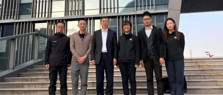 张永伟理事长赴Momenta调研交流