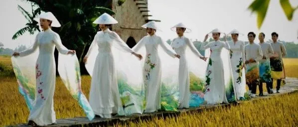 1910万人次：中国人“用脚投票”，越南人凭什么躺赢