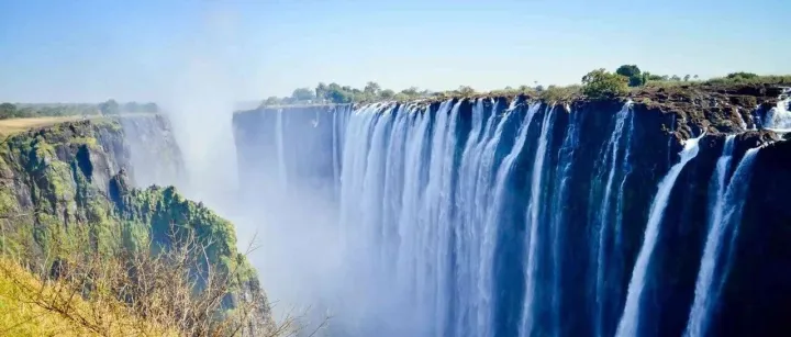 <em>三</em>闯非洲，<em>我</em><em>在</em>赞比亚卖炸鸡