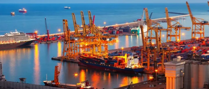 北欧港口拥堵，船公司紧急改线，天价滞箱费争议再起