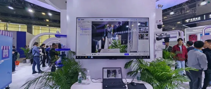 用生态系统为人工智能构建底座