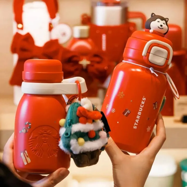 2025年，<em>星巴克</em><em>圣诞</em>杯还是没放过我的钱包