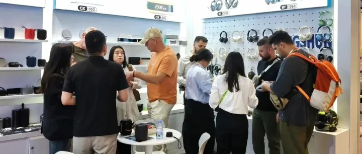 11月出口反弹背后：新兴市场崛起，硬核产品当家