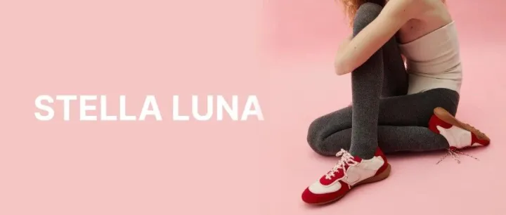 就位，<em>action</em>！