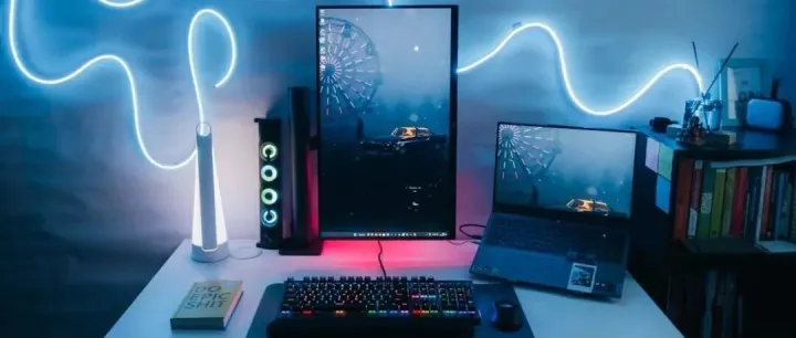 一把键盘卖5000还得抽签？看懂这个出海品牌的暴利镰刀，你也能把破烂卖成奢侈品！