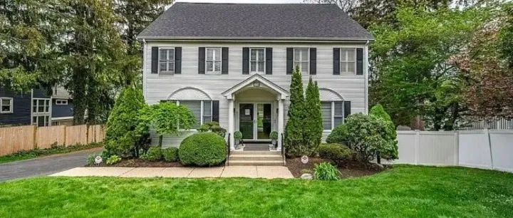 【买房】Newton｜4B3.5B｜标价$2,299,900