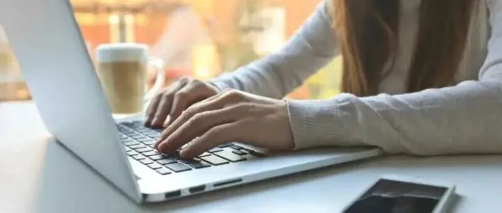 <em>谷歌</em>+领英+<em>谷歌</em>地图纯自主开发客户的简单思路和步骤