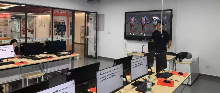 打破次元壁，校企共育动漫人才 动漫设计专业《贴图绘制》课程与网龙公司合作项目成果丰硕