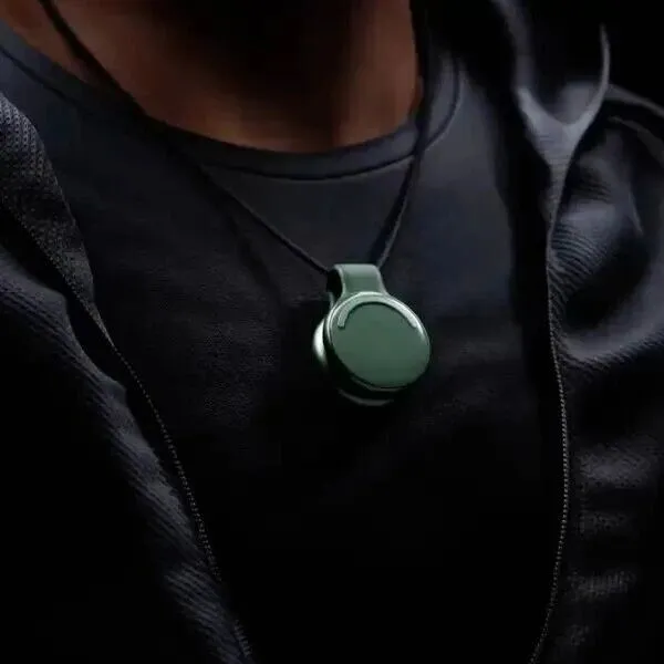 不止AI眼镜，Meta入手AI可<em>穿戴</em><em>设备</em>公司，奥特曼参投