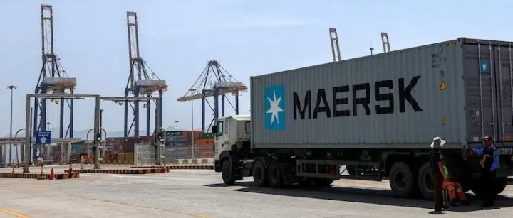 沃看 | 美国11月进口量下滑5.4%；美国两党合作，终于要打击货运盗窃了！马士基宣布12 月初开通航苏伊士运河；