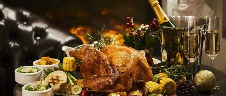 Celebrate the Season in St. Regis Shanghai Jingan Splendor