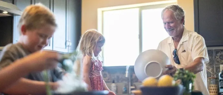 亚马逊宣布仓储模式大变革/美国亚马逊潮玩毛绒11月榜单出炉/沙特：计划到2030年布局59个物流区