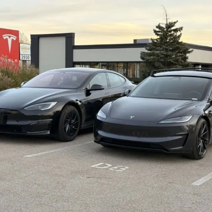 <em>Model</em> 3P和<em>Model</em> S对比，你更爱哪个？