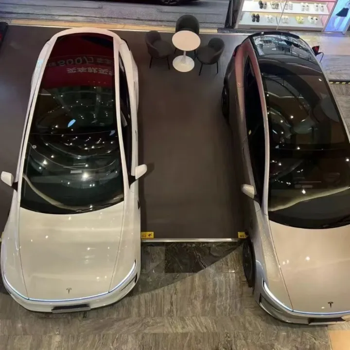 这样对比来看<em>Model</em> YL比<em>Model</em> Y大出不少呀。