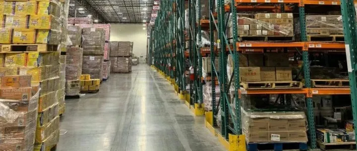 一物流企业女员工上班经常提前到岗且屡教不改被开除！法院：解雇合法丨壹航运