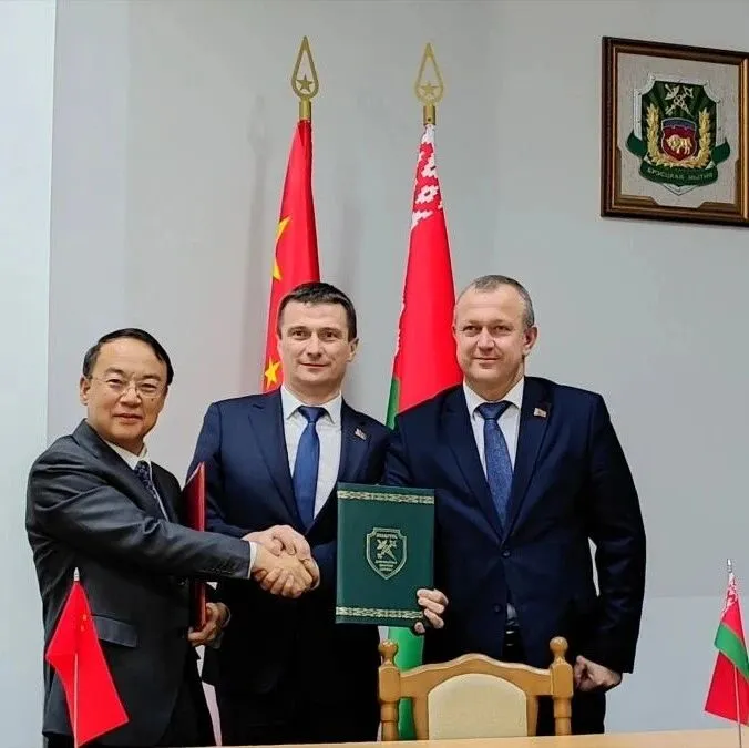 海关总署副署长吴海平访问白俄罗斯（图）