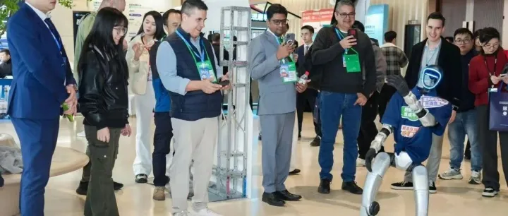 当上海孵化器遇到海智在线千人会，这群老外为何来中国寻觅创新资源