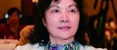 融入“巾帼网络” 做好“时代答卷”——专访广西女企业家协会会长周亚仙