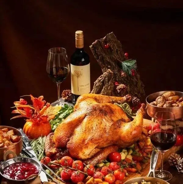 Gourmet <em>Turkey</em> Feast Packages from J Hotel| Shangri-La| Radisson