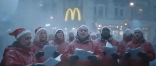 圣诞节营销翻车现场：麦当劳AI广告为何让人越看越心慌？