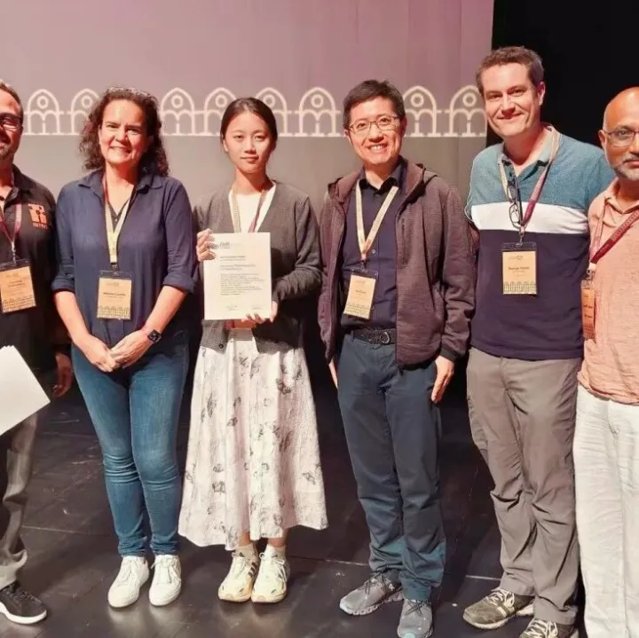 华为提出端网协同RDMA传输架构，解决大规模AI集群网络<em>可</em><em>扩展性</em>问题