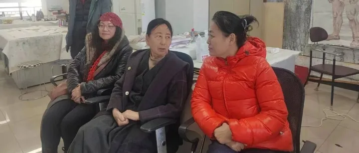 中华艺术家杂志社‖墨苑谈艺  问道澄怀——荣宝斋画院孔燕院长访孔紫工作室侧记