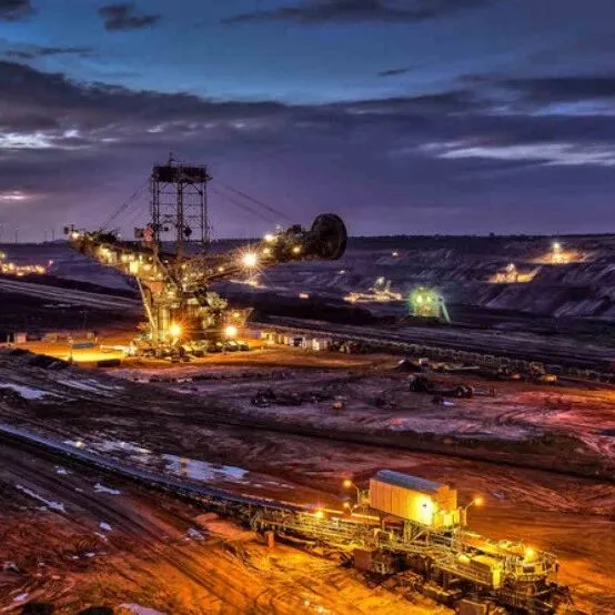 中东头条·95 张许可证落地！沙特 81 家工厂 10 月投产，工业合作窗口已打开。