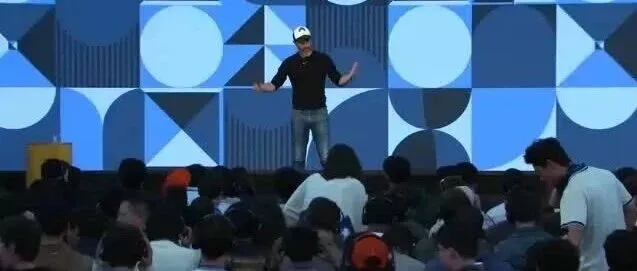 Jordan Fisher：AI 时代<em>的</em>创业者该如何<em>应对</em><em>快速</em><em>变化</em>？