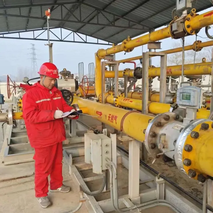 “一线工作法”大家做㉑｜一线采编——杨卫东：扎根加气一线 守护运营安全