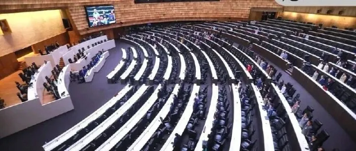 回顾泰国90年来的16次解散议会