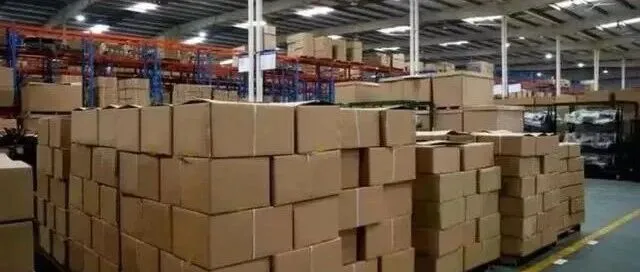 全球快递踩下急刹车：美国邮政12.17截止发货，欧洲UPS大面积延误！