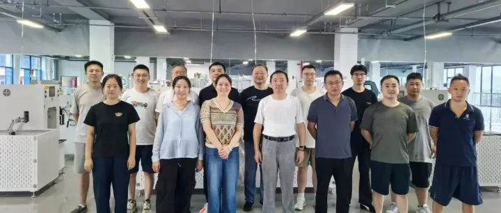 “新环境、新起点、新征程，凝心聚力再出发”——四川鑫梓能科项目组全面启用新厂区