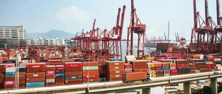 亚欧线运价飙升！