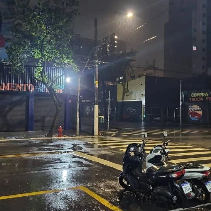 圣保罗州强对流天气渐缓 巴拉那州再发红色风暴预警