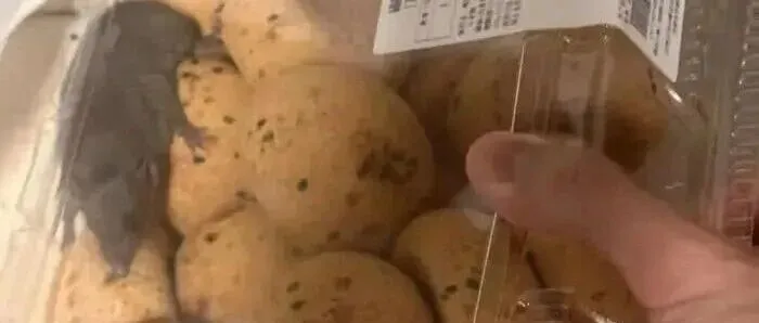 麻薯盒内有活<em>老鼠</em>？山姆刚刚致歉