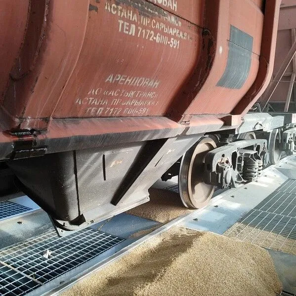 哈铁公司暂停经多斯特克对华货运，为期四天