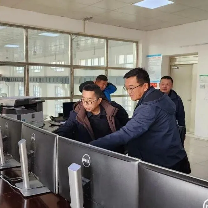 张照峰一行到辰能水务公司现场调研