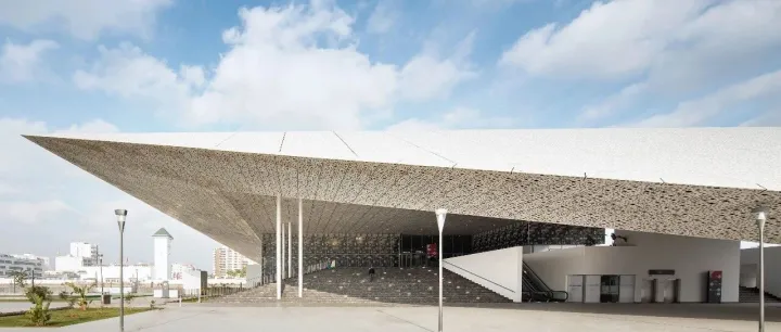 艺述空间 | 以大屋顶为主导界面，让高铁站成为真正的“城市会客厅”