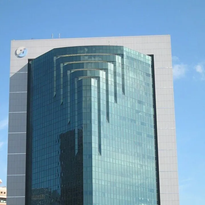 一文读懂！在新加坡工作的中国人要交个税吗？