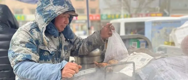 北方“一夜入冬”的双重挑战