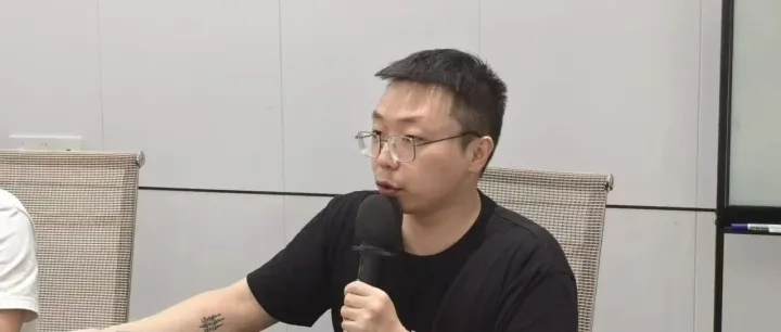 99%的外贸人只会搜关键词，真正的高手都在用这套“Google指令作弊码”