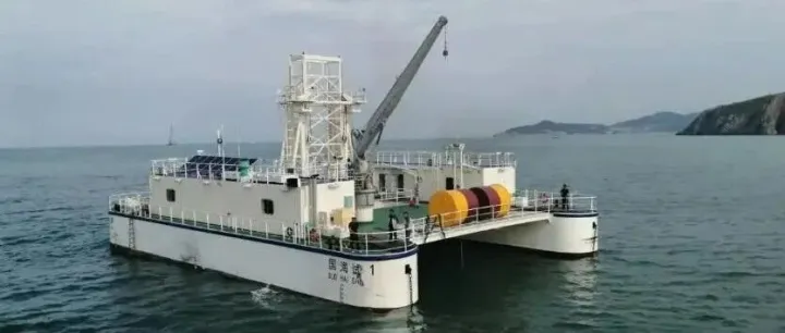 国家海洋<em>技术</em><em>中心</em>启动“国海试1”试验<em>平台</em>打捞项目