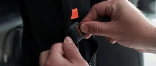 下一代Xsens Link抢先看，提供外接电池热插拔与机器人相关应用