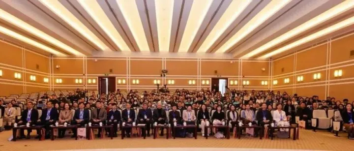 第五届老龄中国发展大会在上海举行，思锐集团受邀参加“问道”银发经济高质量发展论坛