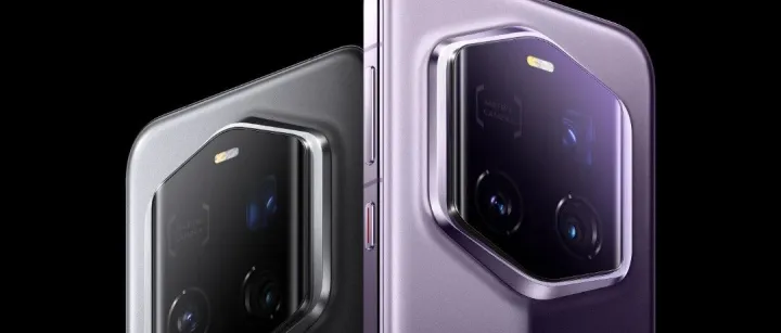 荣耀Magic7 <em>RSR</em> 保时捷设计